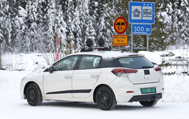 Yeni Seat Ibiza Yakalandı