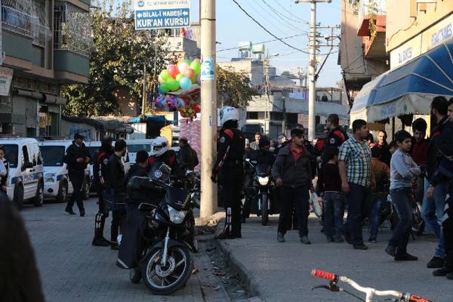 Adana'da 350 Polisle 'Huzur' Operasyonu