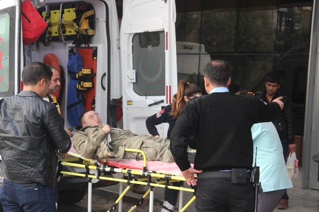 El Bab Operasyonunda 4 Türk Askeri Yaralandı
