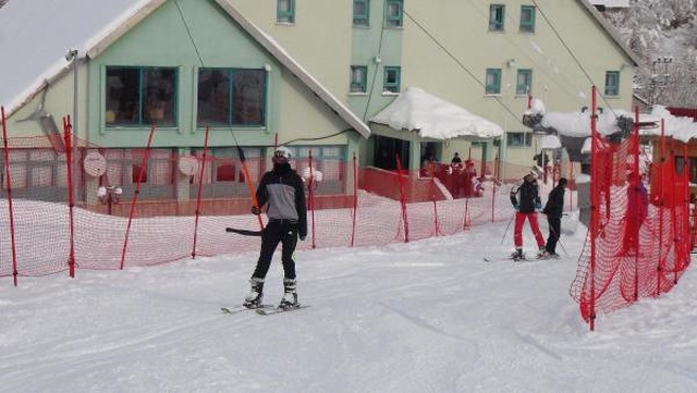 Görmek İstediğimiz Manzara! Bitlis'te Kayak Sezonu Açıldı