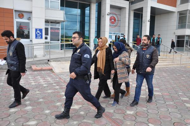 Hırsızlık Yapmak İçin Girdikleri Evde, Ev Sahibini Kilitlediler!