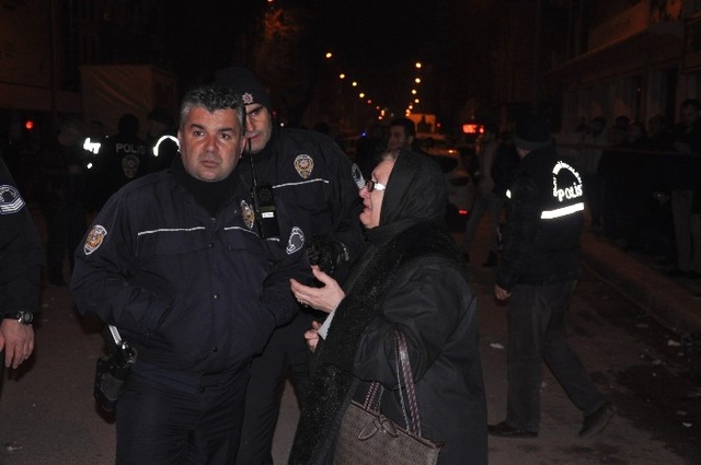 İnegöl'deki Yangında 7 İşyeri Zarar Gördü