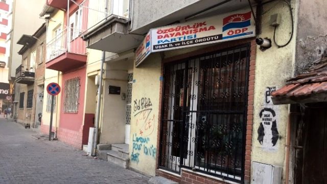 ÖDP Uşak Binasına Silahlı Sadırı