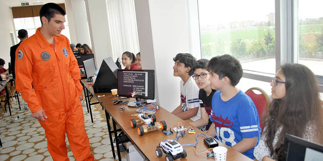 Uzaya Gidecek İlk Türk Halil Kayıkçı: Patlama Yerinin 750 Metre Uzağındaydım