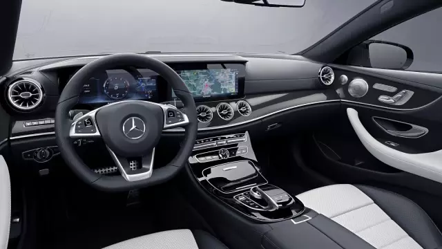 Mercedes-Benz E-Serisi Coupe'ye Özel Seri