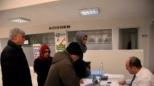 KOSGEB'in Sıfır Faizli Kredi Programına Binlerce Kişi Akın Etti!