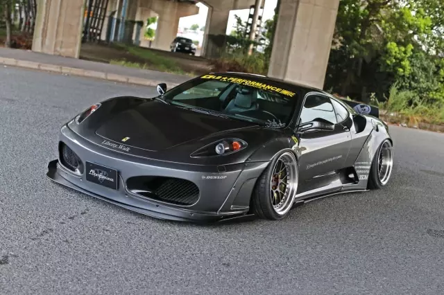 Ferrari F430'a Liberty Walk İmzası