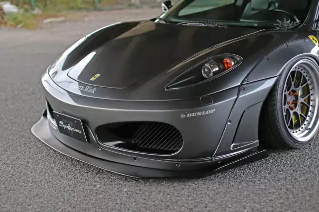 Ferrari F430'a Liberty Walk İmzası