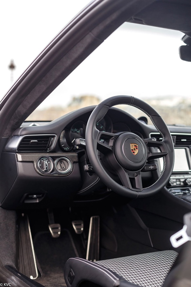 Porsche 911 R'a Şanslı Sahibini Arıyor