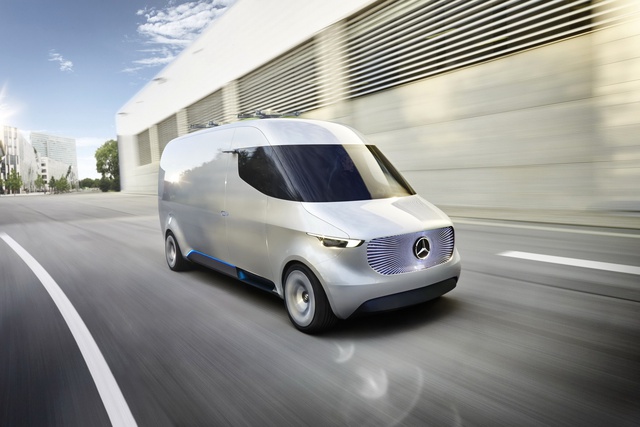 Mercedes Konsept Eq Ces Fuarı'nda