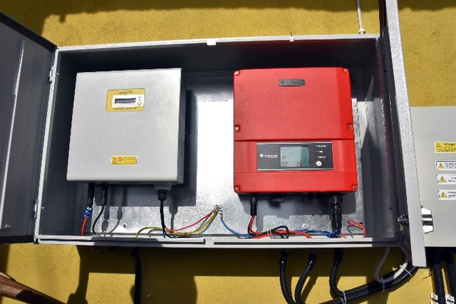 Almanya'da Gördü Çok Etkilendi, Köye Güneş Enerji Santrali Kurdu