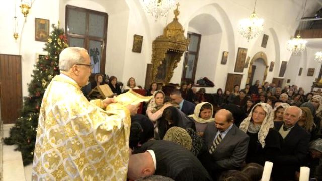 <a class='keyword-sd' href='/mersin/' title='Mersin'>Mersin</a>'deki Noel Ayininde Şehitler İçin Dua Edildi
