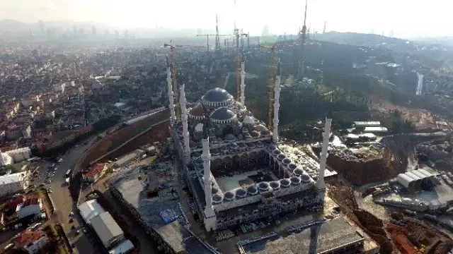 Çamlıca Camii'nde Son Durum Havadan Görüntülendi