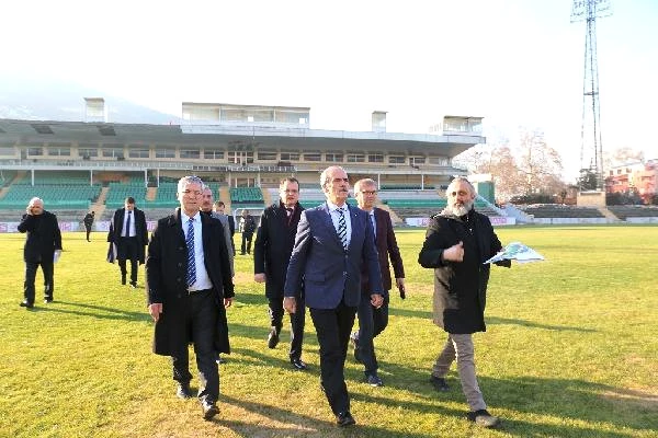 Bursa Atatürk Stadyumu 15 Bin Kapasiteli Amfitiyatro Olacak