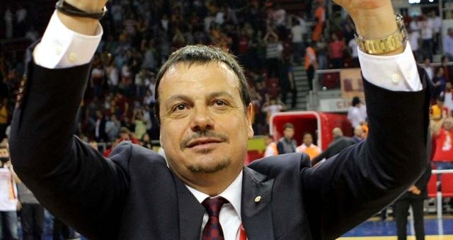 Ergin Ataman: Aziz Yıldırım'la Aşk Yaşayacak Halimiz Yok