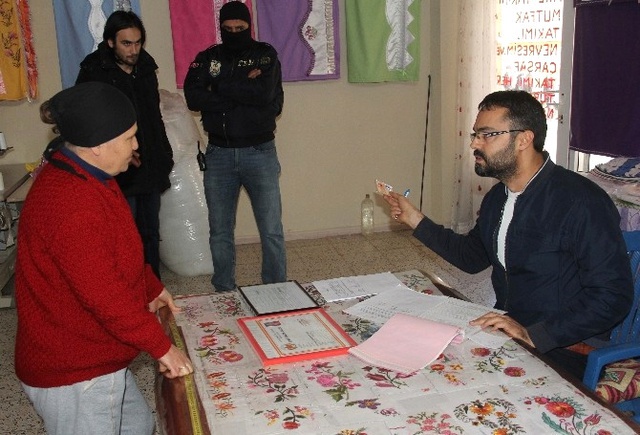 PKK'nın Kepenk Kapatın Çağrısına Uyan 200 İş Yerine Para Cezası