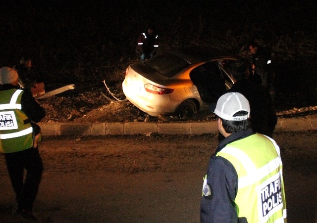 Polisten Kaçan Sürücü Kaza Yaptıktan Sonra Yakalandı