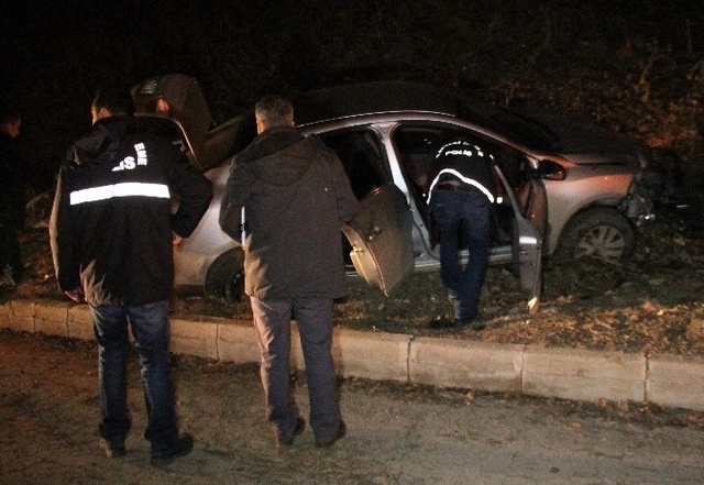 Polisten Kaçan Sürücü Kaza Yaptıktan Sonra Yakalandı