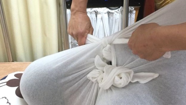 Japonlar Duruş Bozukluklarına Karşı Kundağa Sarılıyor
