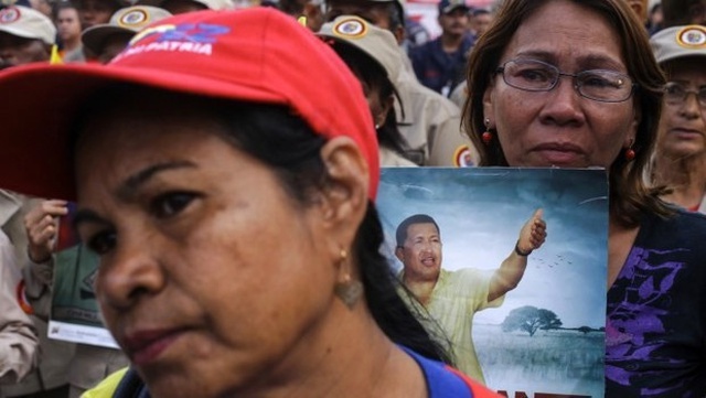 Venezuela'da <a class='keyword-sd' href='/asgari-ucret/' title='Asgari Ücret'>Asgari Ücret</a> ve Emekli Maaşlarına Yüzde 50 Zam!