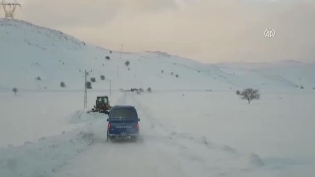 Hasta Çocuk Belediye Ekiplerince Hastaneye Ulaştırıldı
