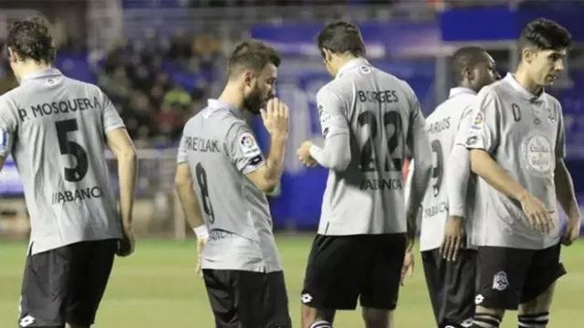 Emre Çolak'ın Hareketi Tribünleri Ayağa Kaldırdı