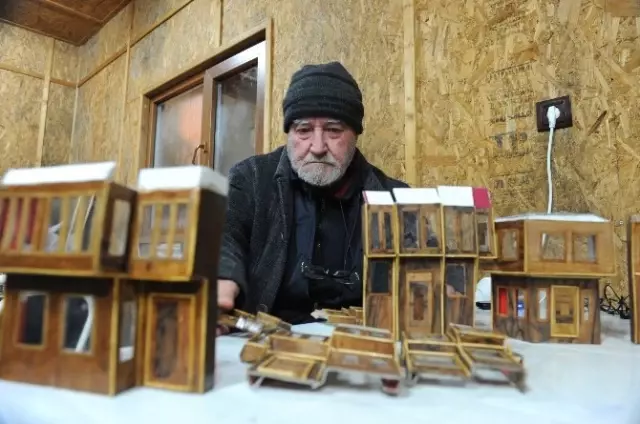 Bursa'daki Barınma Evi Sakinlerinin Kimi Ressam, Kimi İş Adamı