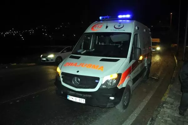 Yaralılara Müdahale Eden Ambulansa Araç Çarptı, İzne Gelen Asker Öldü