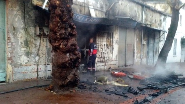 Manisa'da 444 Yıllık Tarihi Hamam Yanmaktan Son Anda Kurtuldu