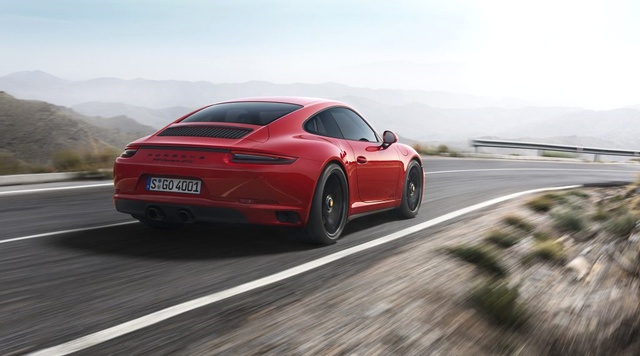 Porsche 911 Ailesinin Yeni Sportif Üyeleri