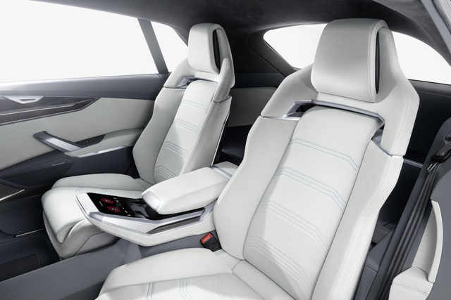 Audi Q8 Basına Tanıtıldı