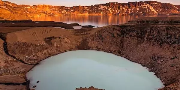 Küçük Buz Ülkesi İzlanda Şaşkın! En Soğuk Ayda Turist Yağdı