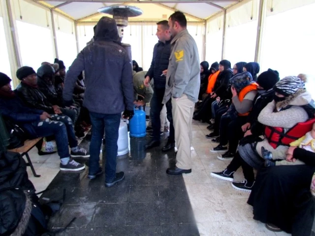 34 Kaçak Göçmenin İmdadına Sahil Güvenlik Yetişti