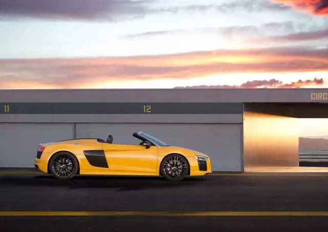 Yeni 2017 Audi R8'in Fiyatı Belli Oldu