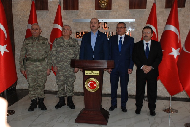 İçişleri Bakanı Soylu: Askerimiz Mağara Mağara <a class='keyword-sd' href='/pkk/' title='PKK'>PKK</a>'lı Arıyor, Dağlarda Yoklar, Çekilmişler
