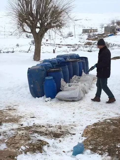 TSK, Teröristlerin Yola Döşediği Patlayıcıları İmha Etti