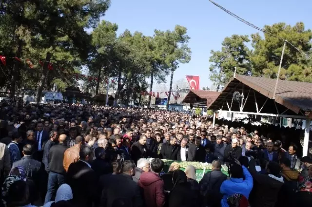 Antalya'da Yakılan İş Adamının Babası: Beni de Ortadan Kaldırma Planları Var!