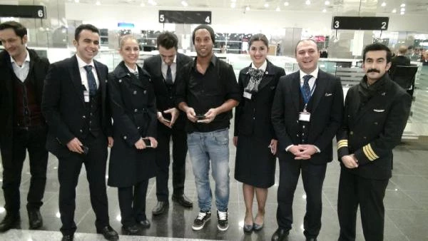 Brezilyalı Efsane Futbolcu Ronaldinho İstanbul'da