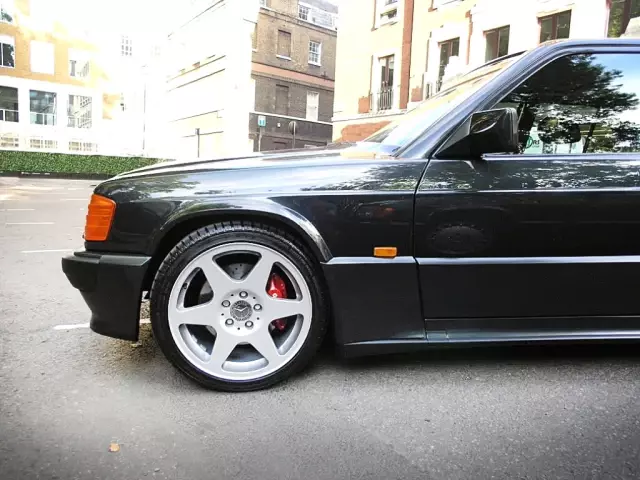 1989 Mercedes-Benz 190e Ne Kadar Eder?