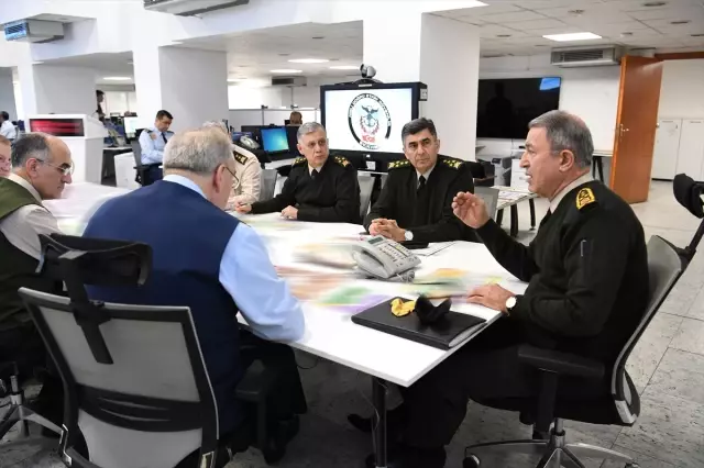 Genelkurmay'da Işıkların Sönmediği Gecenin Fotoğrafları Ortaya Çıktı