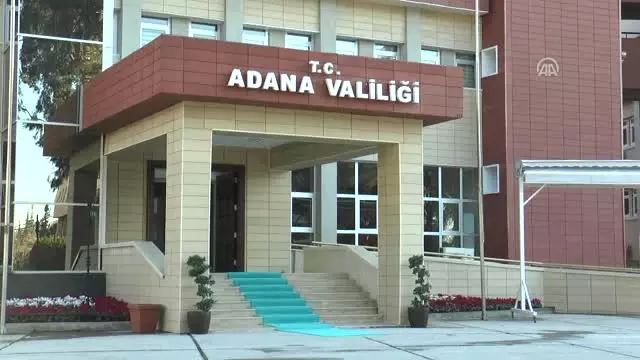 Adana'daki Terör Saldırısında Vali Demirtaş'ı Kedi Kurtarmış