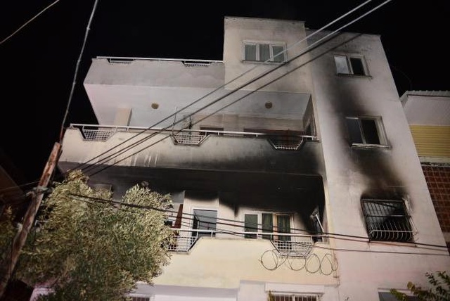 Adana'da Öğrenci Evinde Yangın: Dakikalarca Yardım Bekledi