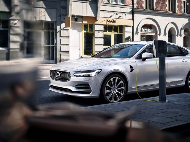 Volvo 100 Kwh Pil Kapasitesini Doğruladı