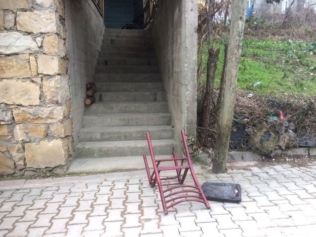 Kocaeli'nde 2B Arazisi Görüşmeleri Yapan Köylülere Silahlı Saldırı