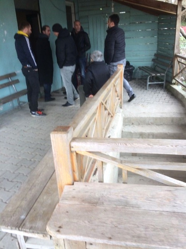Kocaeli'nde 2B Arazisi Görüşmeleri Yapan Köylülere Silahlı Saldırı