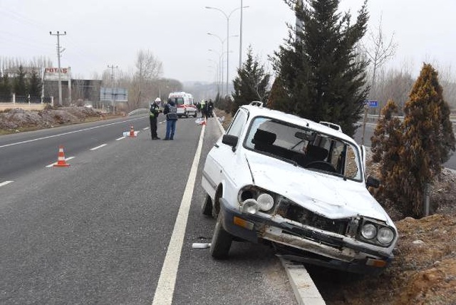 Kütahya'da Yol Denetiminde Görevli 1 Polise Araç Çarptı