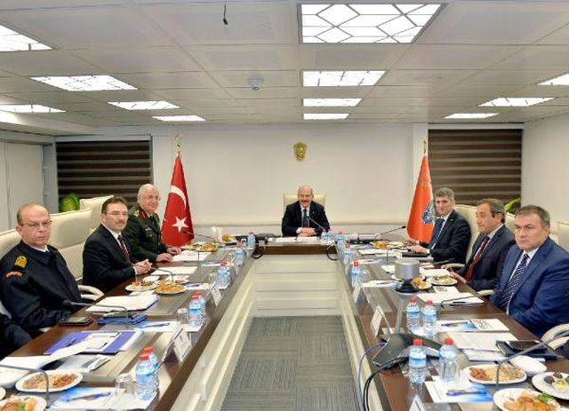 81 İldeki Büyük Operasyonu Bakan Soylu Böyle Yönetti