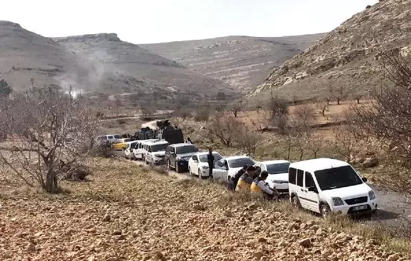 Şanlıurfa'daki Rehine Krizinde Saldırgan 18 Saat Sonra 2 Çocuğunu Bıraktı