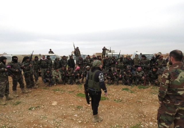 Özgür Suriye Ordusu'nun El Bab'ta İlerleyişi Sürüyor