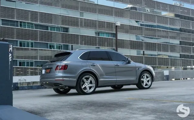 Amaç Daha Sportif Bir Bentley Bentayga